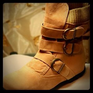 Winter Fashion Buckle Boots